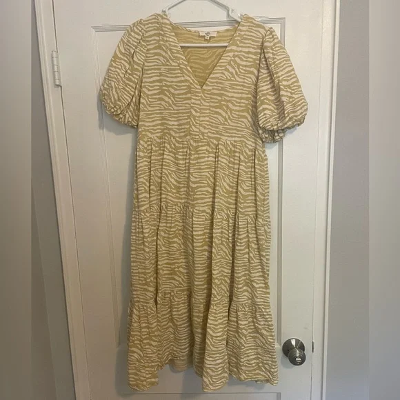 Entro Dresses | New Entro Lime Green Animal Print Dress | Color: Green | Size: S | Hay4real's Closet Entro Dresses | New Entro Lime Green Animal Print Dress | Color: Green | Size: S | Hay4real's Closet